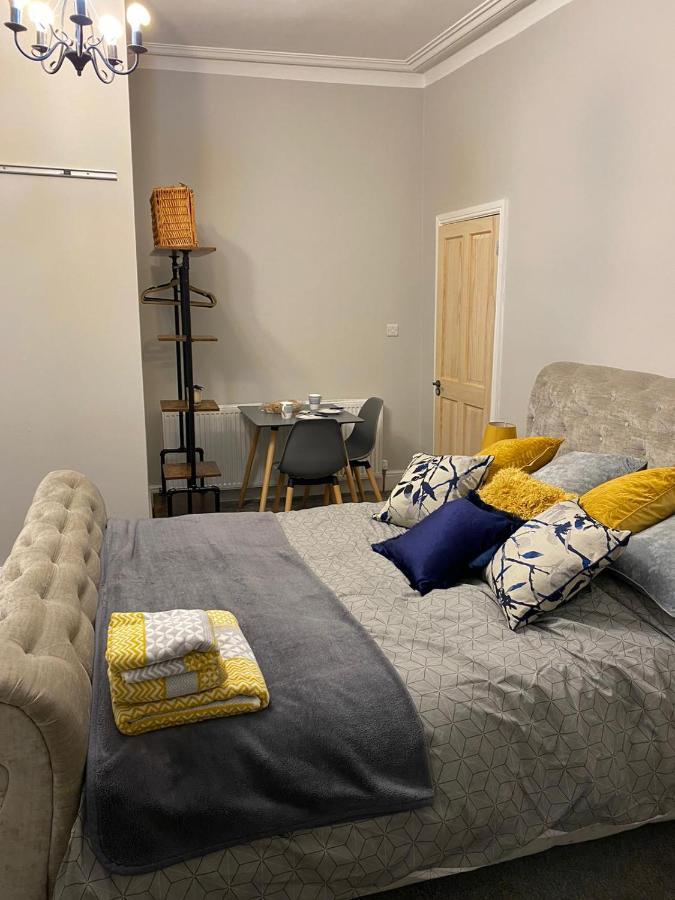 Cambridge Villas Private Studio לית'ם סנט אנס מראה חיצוני תמונה